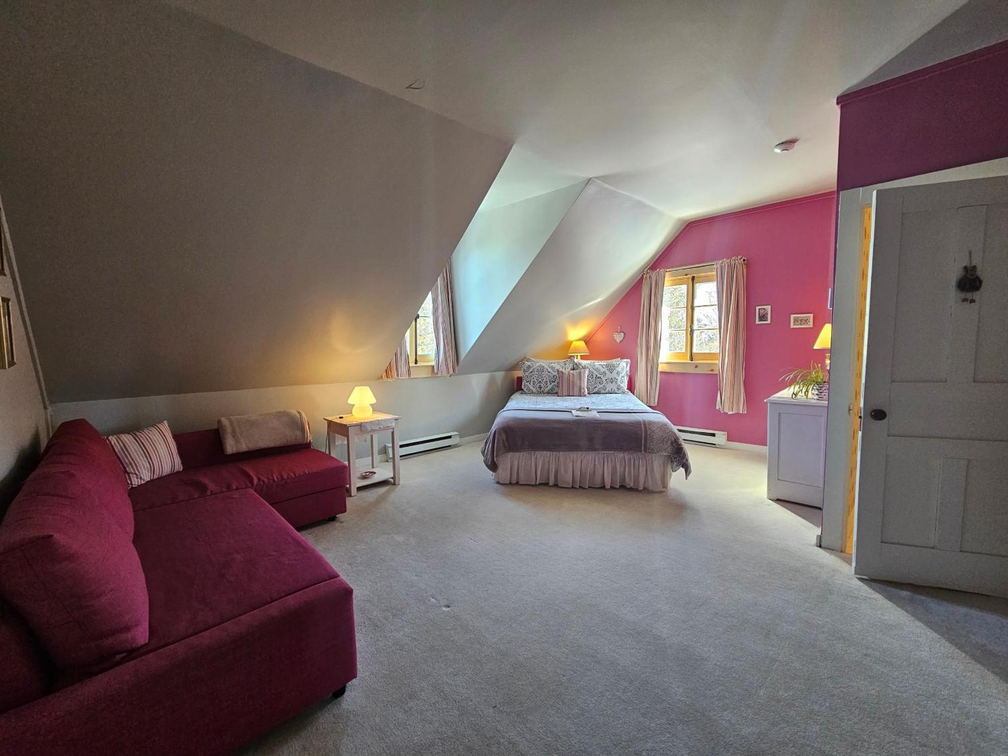 Auberge La Chatelaine Ла Мале Екстериор снимка
